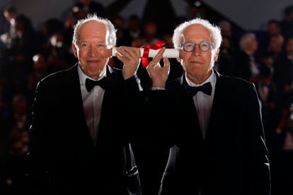 Los hermanos Dardenne (Jean-Pierre y Luc), premio especial del 75º aniversario, por 'Tori y Lokita'.