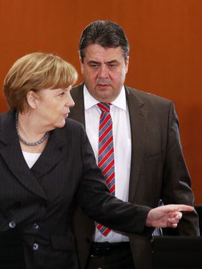 Merkel Gabriel, en un acto en Berlín el 1 de abril.