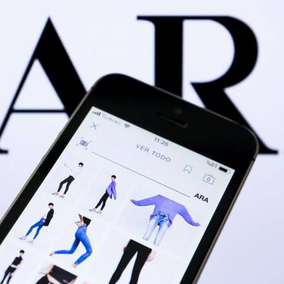 Zara y su mayor venta online de 2020 con este conjunto de punto