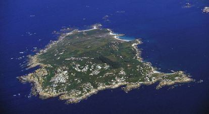 Vista aérea de la isla gallega de Sálvora, parte del Parque Nacional Illas Atlánticas.