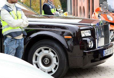 Uno de los coches incautados por la policía en la operación contra el narcotráfico.