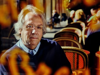 Kerry Emanuel, experto en meteorología y en huracanes, en París.
Photographer: Julie Glassberg for El Pais Semanal. --