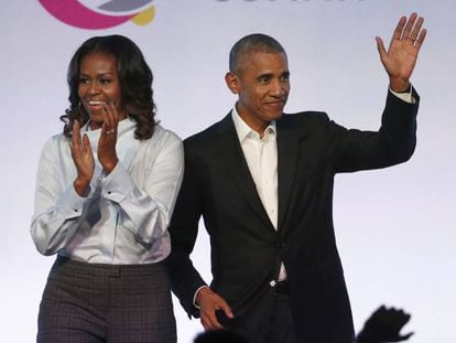 El expresidente de EEUU, Barack Obama, junto a su esposa Michelle, en una imagen de archivo.
