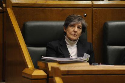 Laura Mintegi, en su escaño en el Parlamento