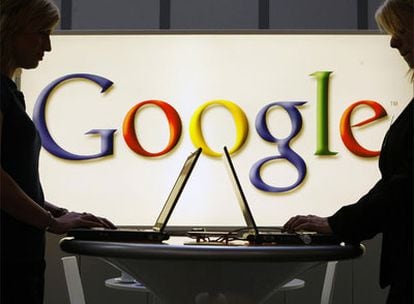 Google asalta el mercado de los miniportátiles con el nuevo sistema operativo Google Chrome.