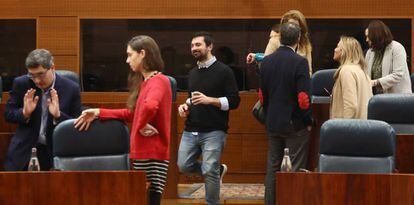 Ramón Espinar, secretario general de Podemos en CAM, en el pleno de la Asamblea de Madrid.