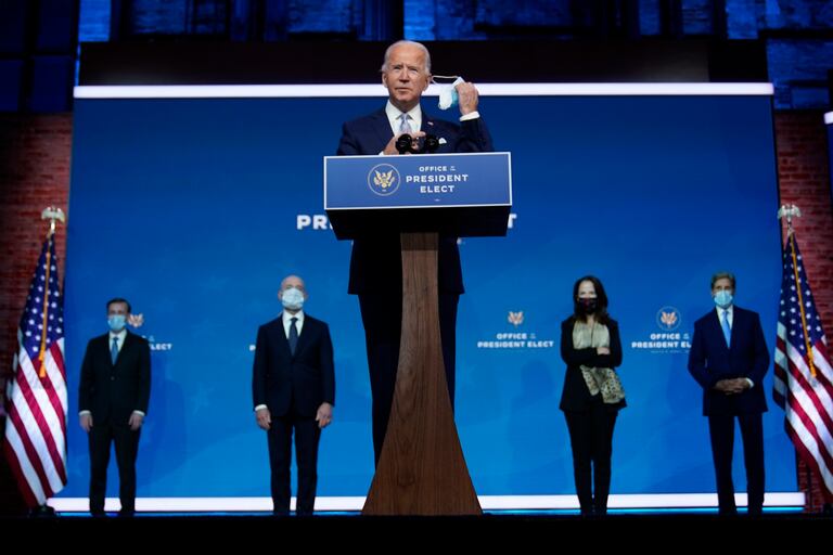 Joe Biden presenta a los designados a puestos clave de seguridad nacional y política exterior en el teatro The Queen