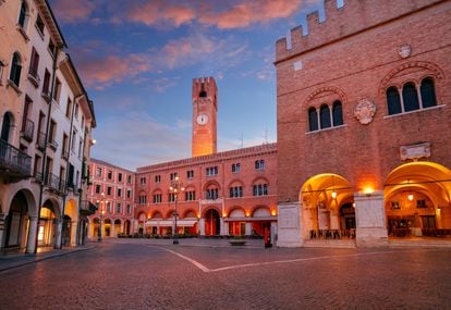 La Piazza dei Signori, en la ciudad italiana de Treviso.