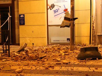 Aspecto de una de las calles de Melilla tras el terremoto.