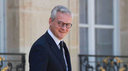 El ministro francés de Economía, Bruno Le Maire, saliendo del Palacio del Elíseo, la semana pasada. 
 
