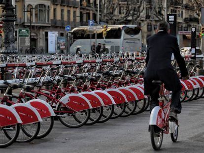 El servicio de alquiler Bicing de Barcelona.