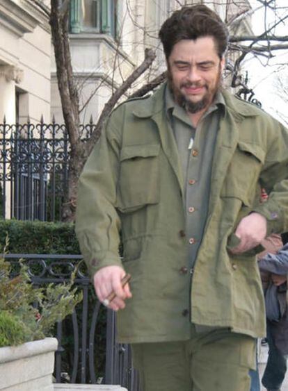El puertorriqueño Benicio del Toro personifica al Che en la película de Soderbergh