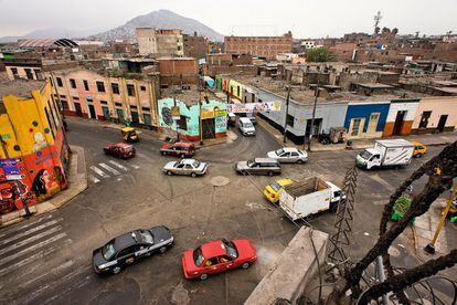 Una imagen del barrio lime&ntilde;o de Cinco Esquinas.