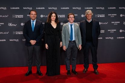 De izquierda a derecha, Rafael García Garrido, Isabel Díaz Ayuso, José Luis Martínez-Almeida y Simón Casas.
