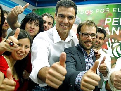 Pedro Sánchez tras presentar su candidatura a secretario general del PSOE.