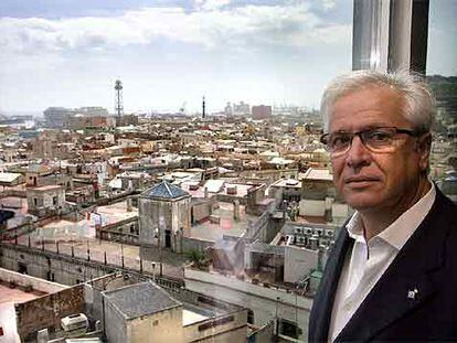 Joan Clos, alcalde de Barcelona y futuro ministro de Industria, durante la entrevista.