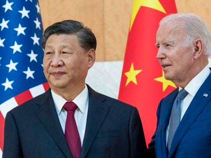 Los presidentes de China, Xi Jinging, y EE UU, Joe Biden en Bali,  el 14 de noviembre de 2022, cuando se celebró un encuentro del G20.