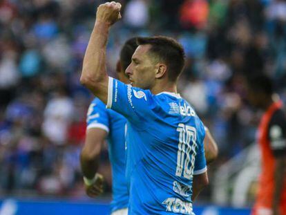 Christian GIm&eacute;nez celebra en un partido de la temporada