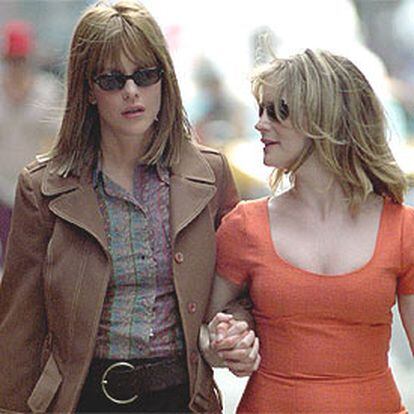 Meg Ryan (izquierda) y Jennifer Jason Leigh, en <i>In the cut</i>.

/ REUTERS