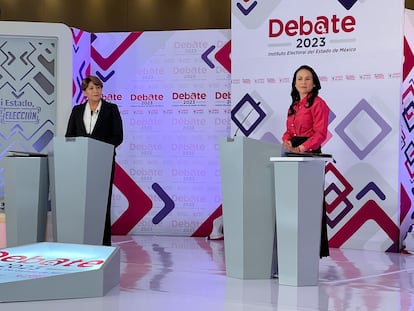 Delfina Gómez  y Alejandra del Moral, durante el debate de este jueves.