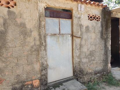 The entrance to the premises where a man kept his children and wife locked up in Rio for 17 years, in an image released by military police.