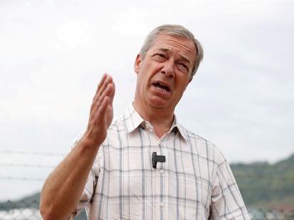 Nigel Farage, el principal impulsor del Brexit, en una visita al puerto de Dover en agosto de 2020.