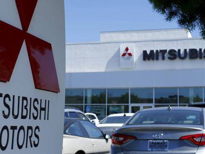 Concessionari de Mitsubishi a Califòrnia (EUA).
