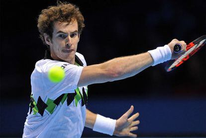 Andy Murray, en uno de sus golpes ganadores.