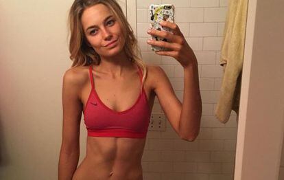 La modelo Bridget Malcolm muestra su cuerpo en Instagram.
