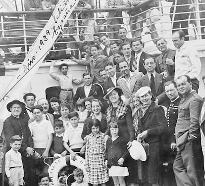 La familia de Sergio Cabrera, camino del exilio en la República Dominicana.