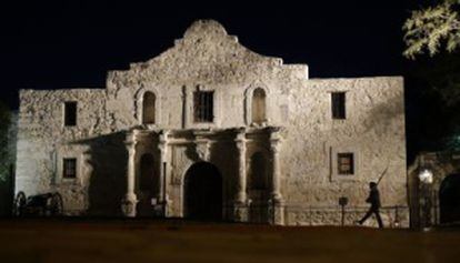 El Álamo, una de las cinco misiones españolas en Texas.