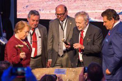 Michelle Bachelet, presindeta de Chile, durante la inauguración de la construcción del GMT