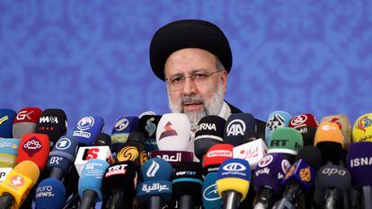 El presidente electo de Irán, Ebrahim Raisí, durante la conferencia de prensa de este lunes.
