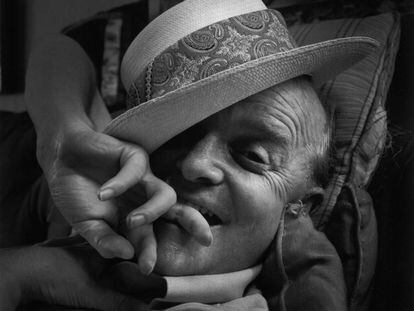 Truman Capote, retratado por Arnold Newman.