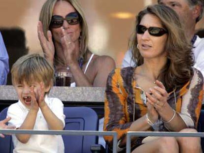 La tenista Steffi Graf y su hijo
