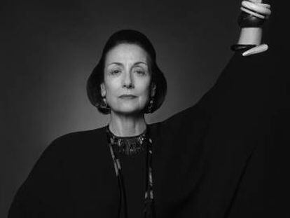 Carme El&iacute;as como Diana Vreeland en &#039;Al Galope&#039;.