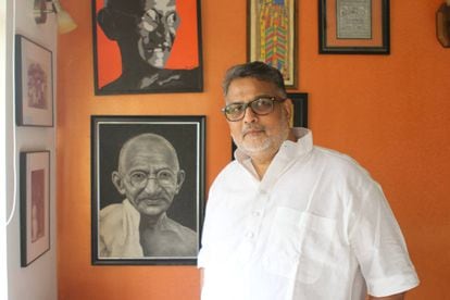 Tushar Gandhi, en su residencia en Mumbai