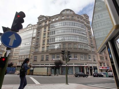 Imagen del c&eacute;ntrico edificio Conde de Fenosa, en A Coru&ntilde;a.