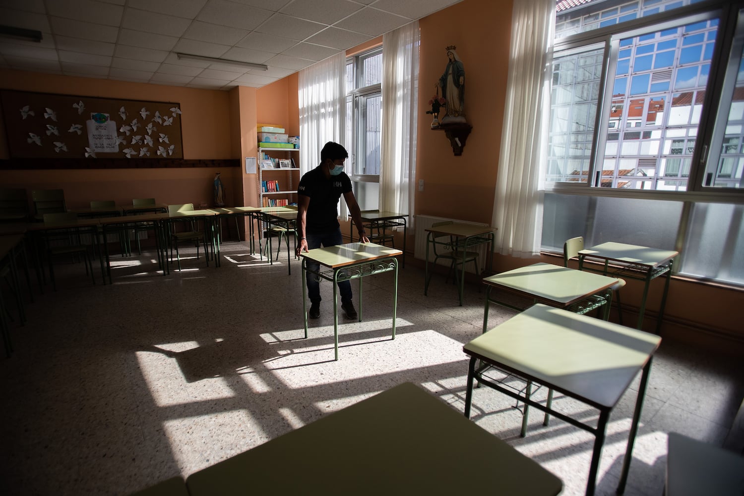 El colegio concertado de La Milagrosa afronta obras para adaptarse las nuevas medidas de seguridad.