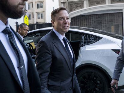 Elon Musk, consejero delegado de Tesla, este martes tras declarar en un juzgado de San Francisco.