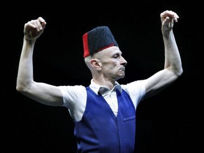 El coreógrafo Cesc Gelabert regresa al Teatre Lliure de Barcelona con su nuevo espectáculo, 'Cesc Gelabert V.O'.