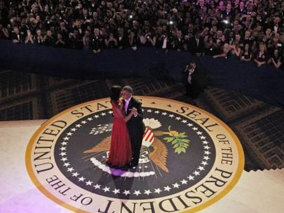 El matrimonio Obama, en el baile la toma de posesi&oacute;n del presidente de Estados Unidos.