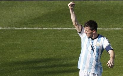 Messi festeja su gol. 