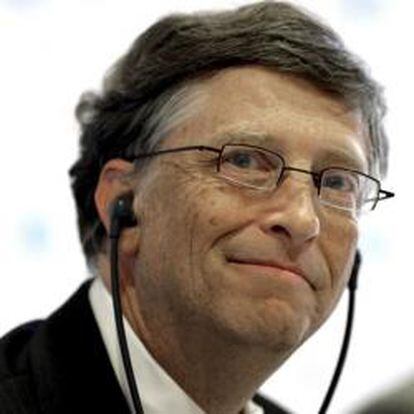 Bill Gates, presidente de Microsoft, durante la rueda de prensa en Barcelona.