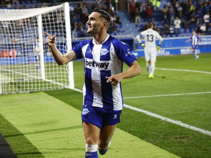 Lucas Pérez celebra su gol. 
 
 