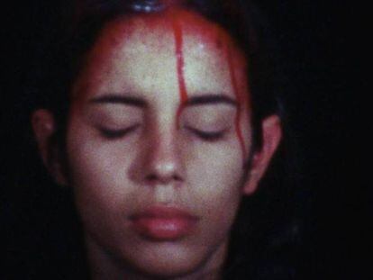 Ana Mendieta. Sweating Blood, 1973 @The Estate of Ana Mendieta Collection, L.L.C. Courtesy Galerie Lelong & Co.