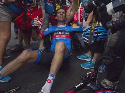 David Millar, exhausto, al final de la etapa