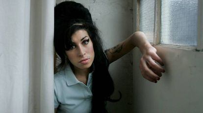 La cantante británica Amy Winehouse en febrero de 2007.