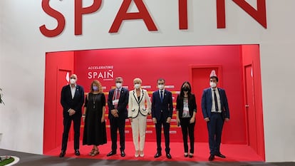 La secretaria de Estado de Digitalización e Inteligencia Artificial, Carme Artigas, en el stand de España en el Mobile World Congress.