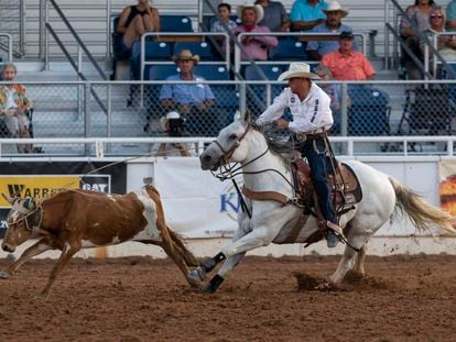 El vaquero Garret Hale, durante el West of Pecos Rodeo, el pasado 23 de junio.